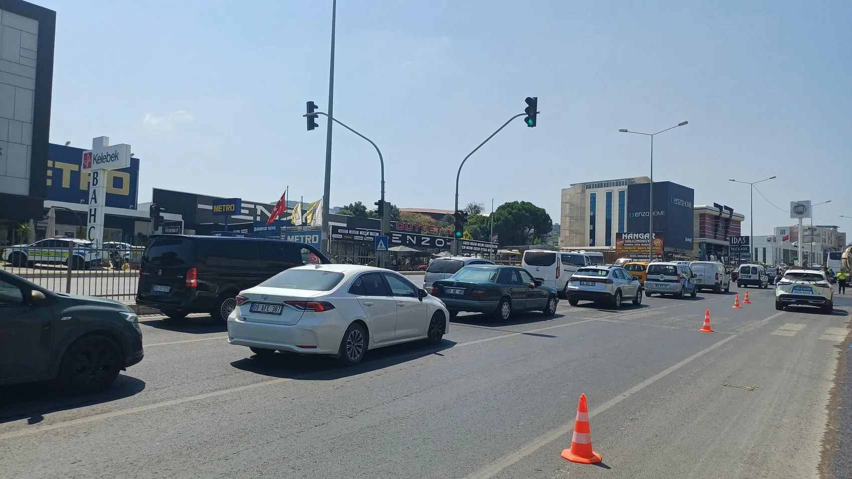 Kuşadası'nda beton mikseri dehşeti 1 ölü 1 yaralı