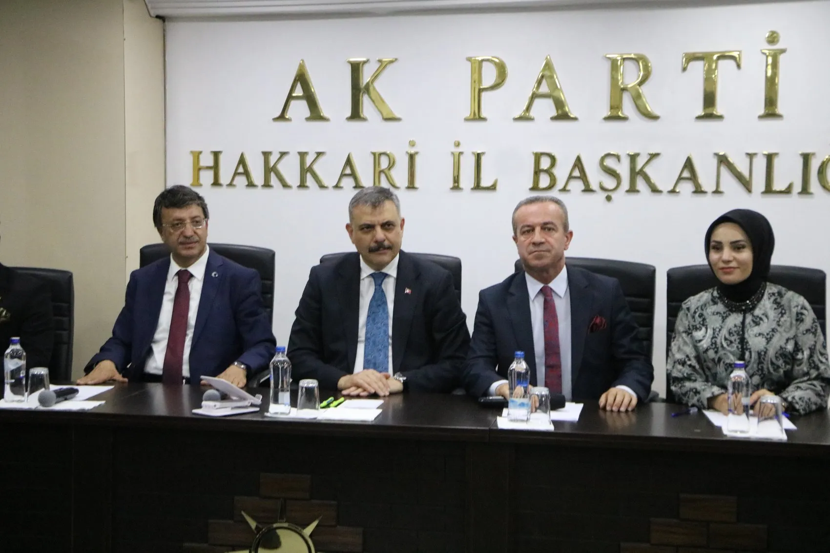 Bakan Çiftçi Hakkari saha mesaisini tamamladı