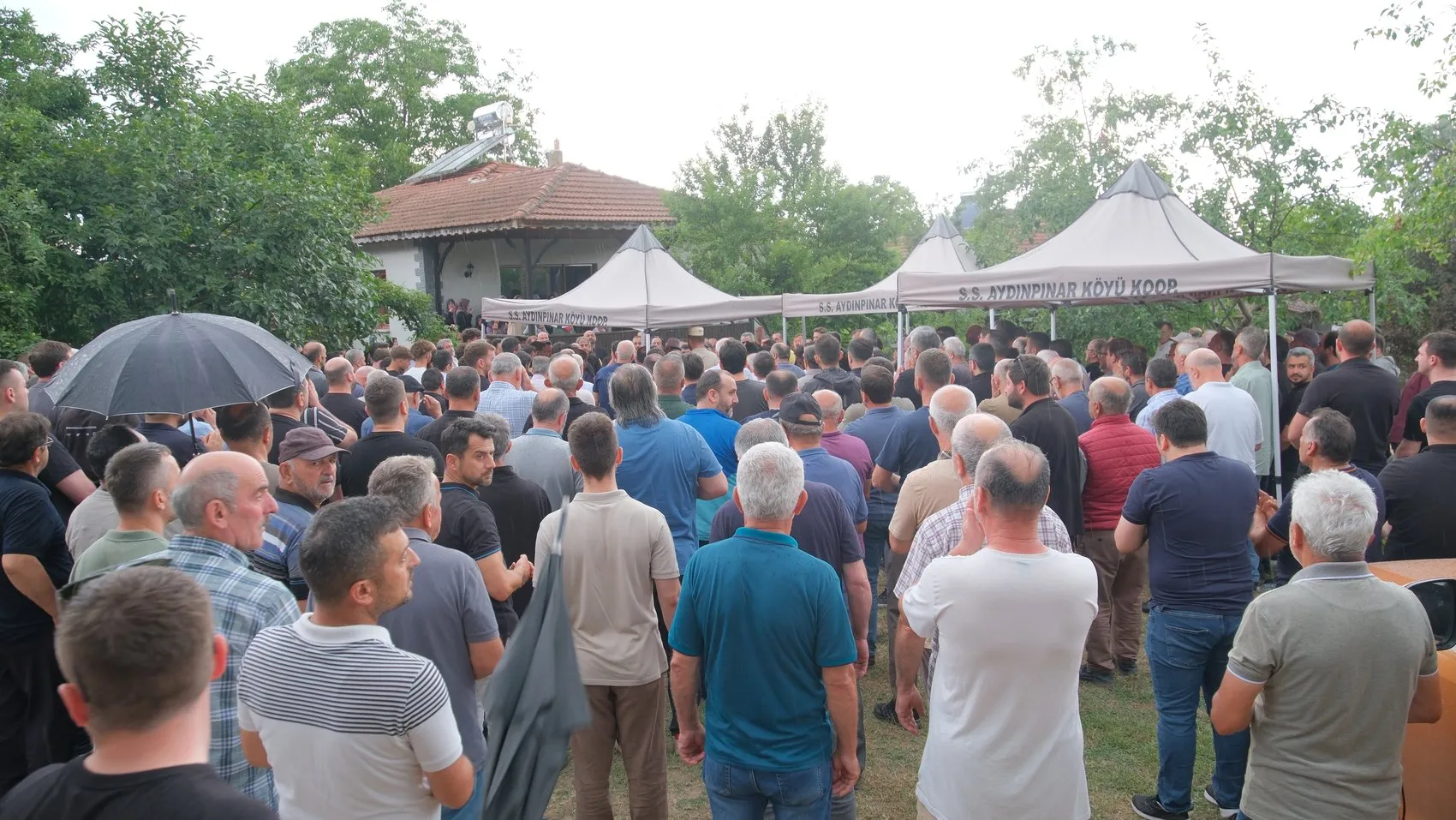 Gölyaka gişelerinde feci kaza THY çalışanı hayatını kaybetti