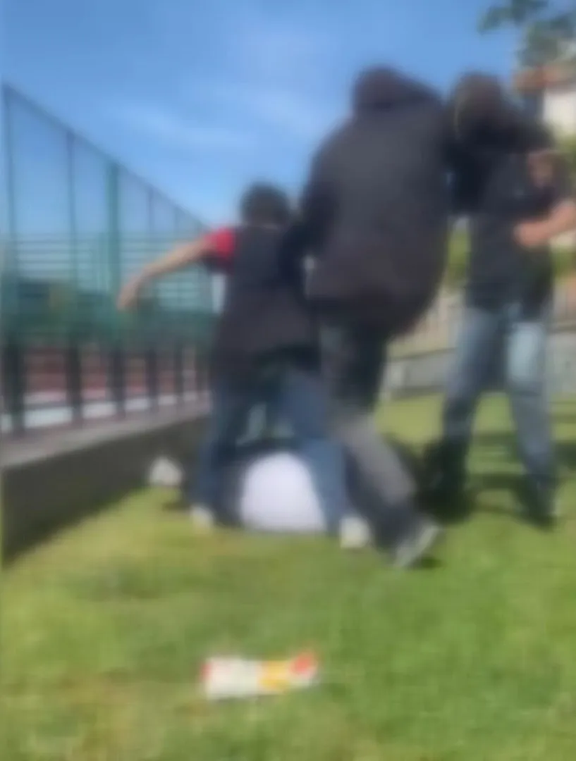 Arnavutköy'de çocukların akran zorbalığı kameraya yansıdı