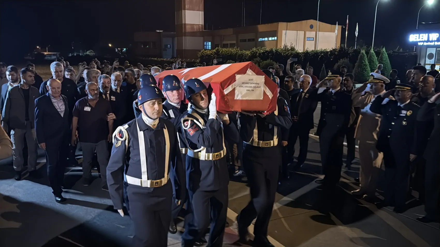 Şehit Jandarma Uzman Çavuş Mehmet Demirbaş memleketi Samsun’a uğurlandı