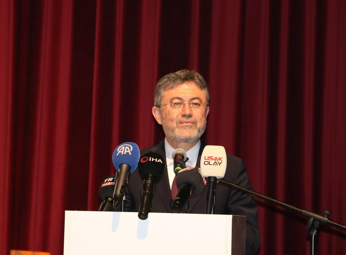 Bakan Yumaklı Uşak’ta yeni su projelerini duyurdu
