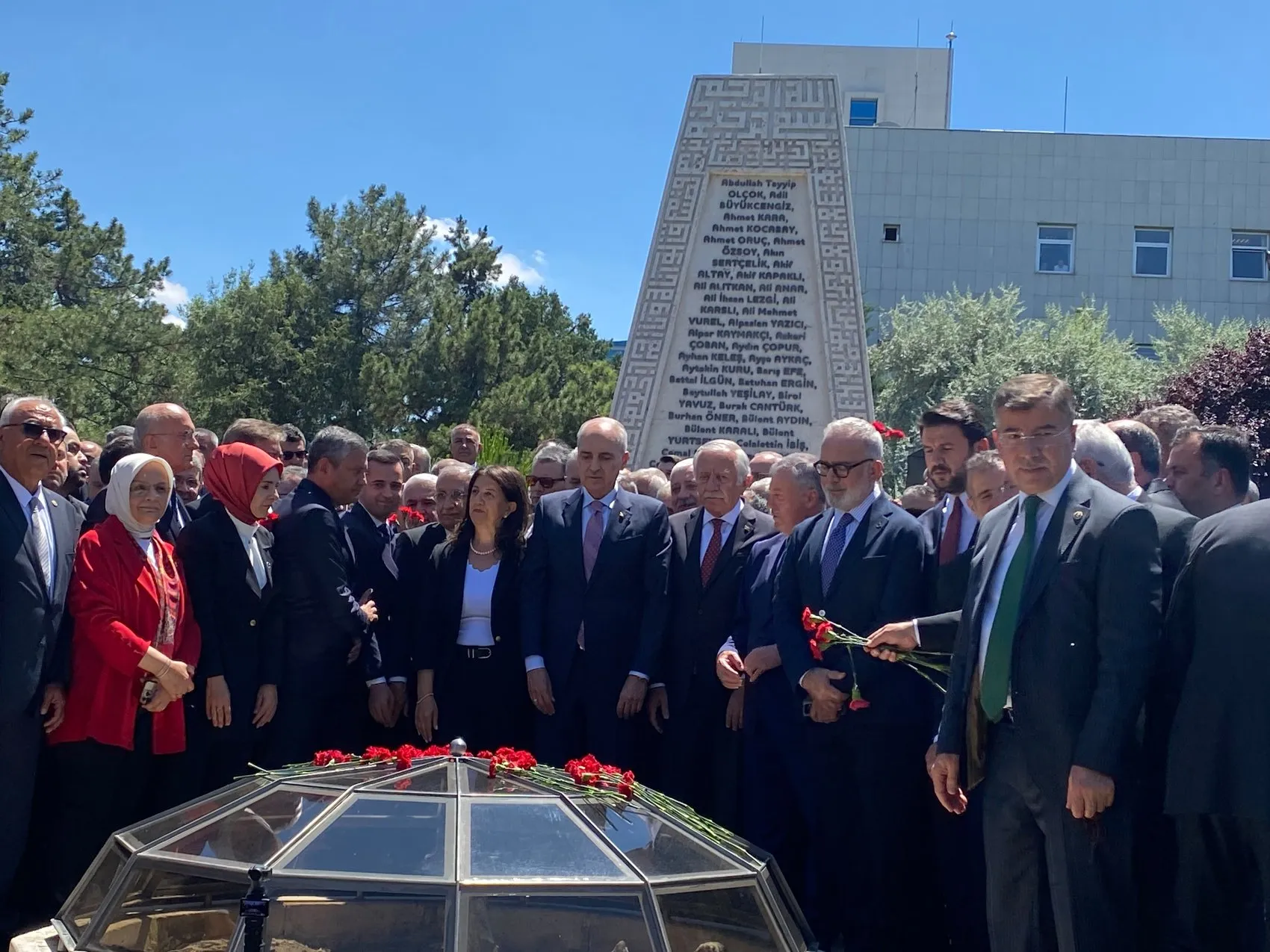 Meclis 15 Temmuz’un onuncu yılında birlik mesajı verdi