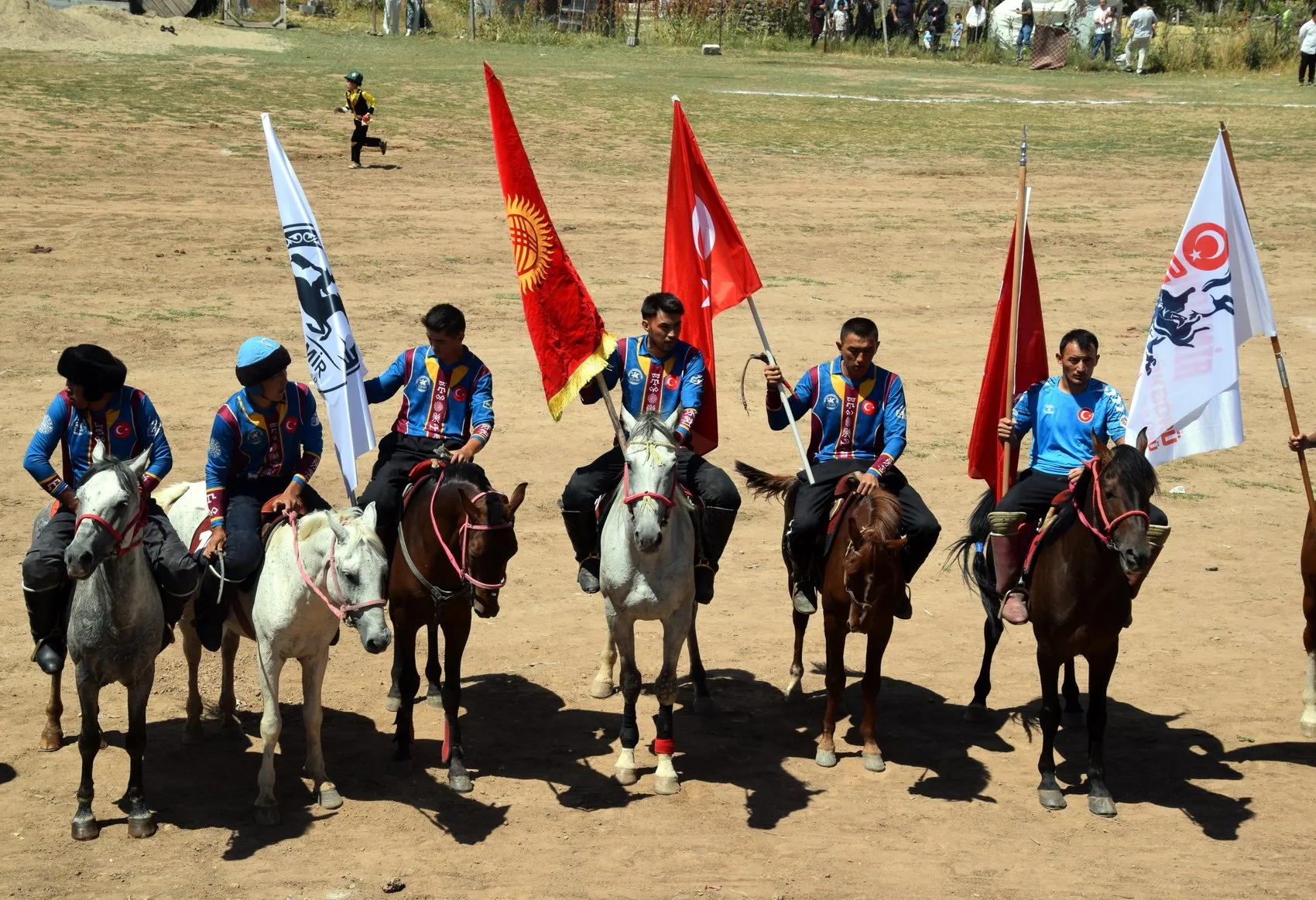 Ulupamir’de Kırgız rüzgarı esti