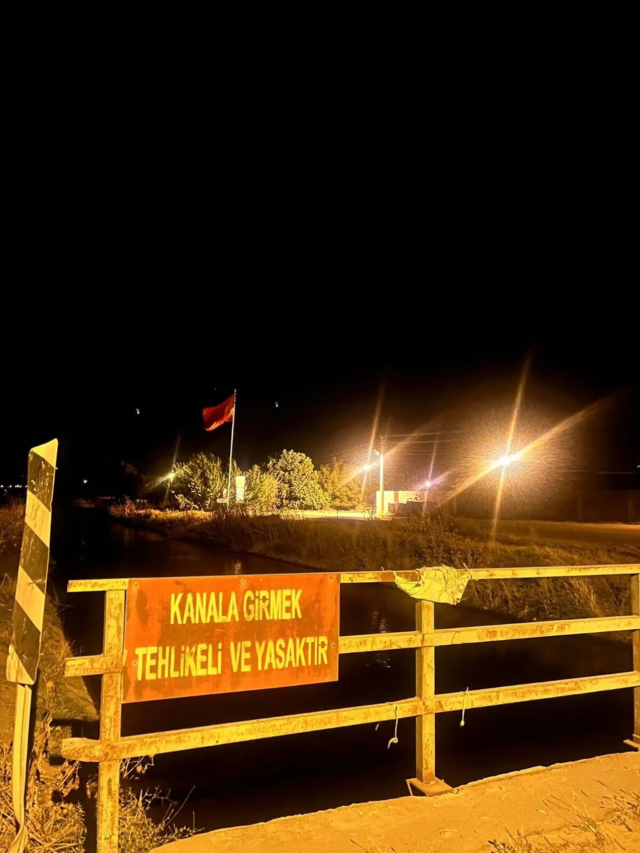 Manisa'da sulama kanalına düşen motosiklet sürücüsü hayatını kaybetti