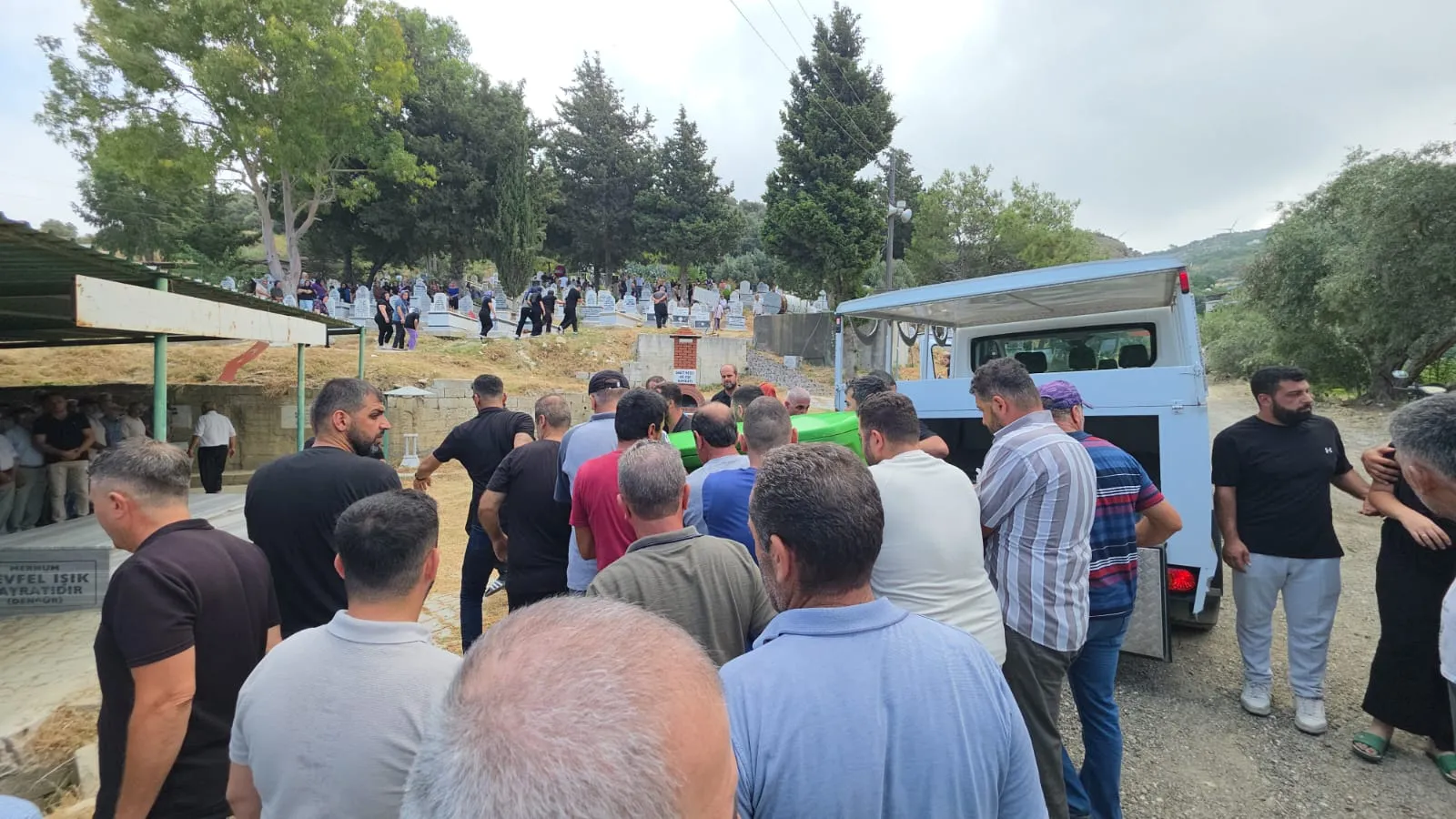 Suudi Arabistan’da can veren dört işçi memleketleri Hatay’da defnedildi