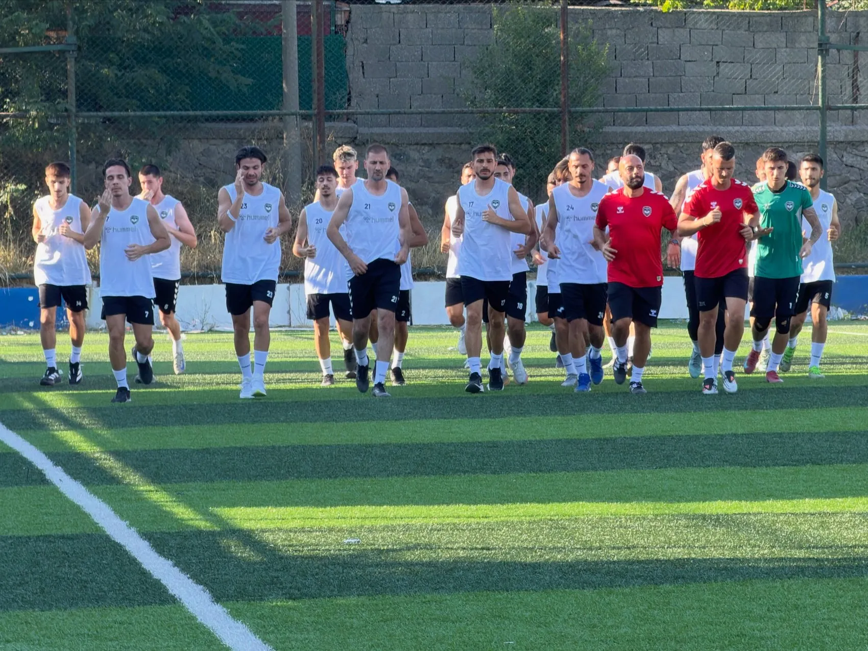 Gaziemir Spor yeniden yeşil sahalara dönüyor