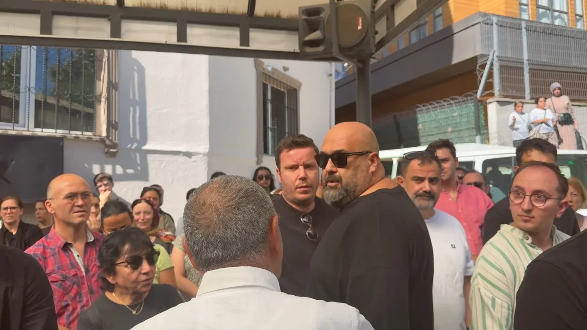 MasterChef şampiyonu Eren Kaşıkçı son yolculuğuna uğurlanıyor 3