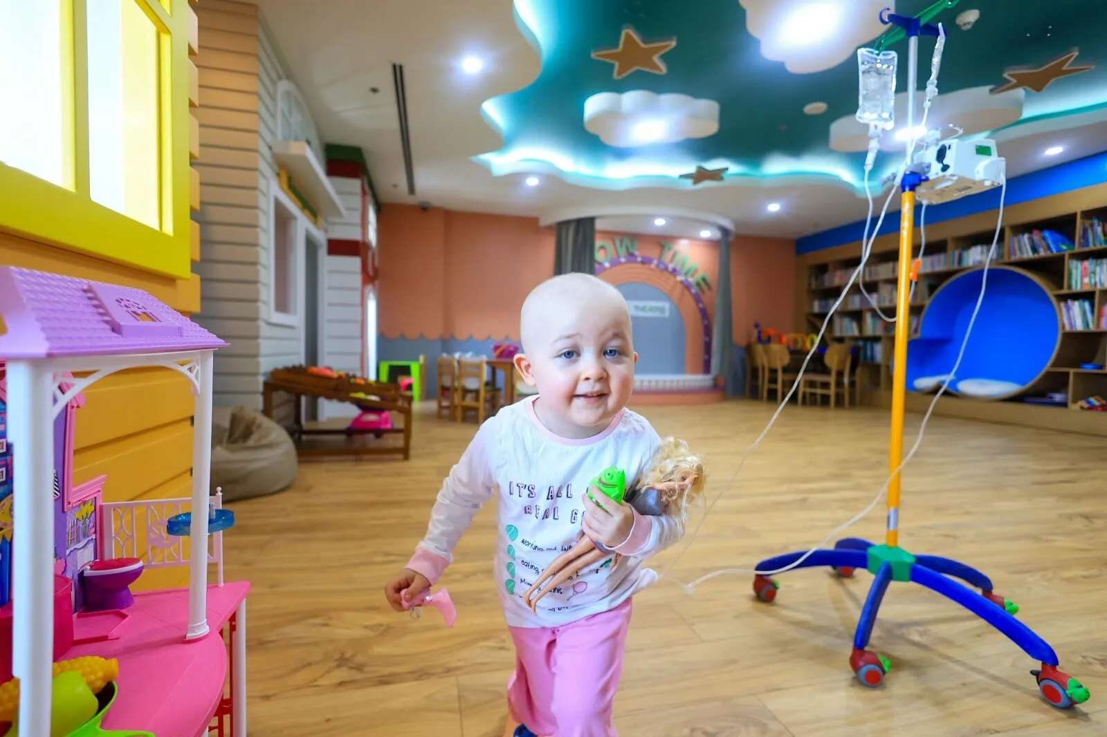 Lösemiyi Yenen 5 Yaşındaki Erva Bodrum’da Moral Depoladı