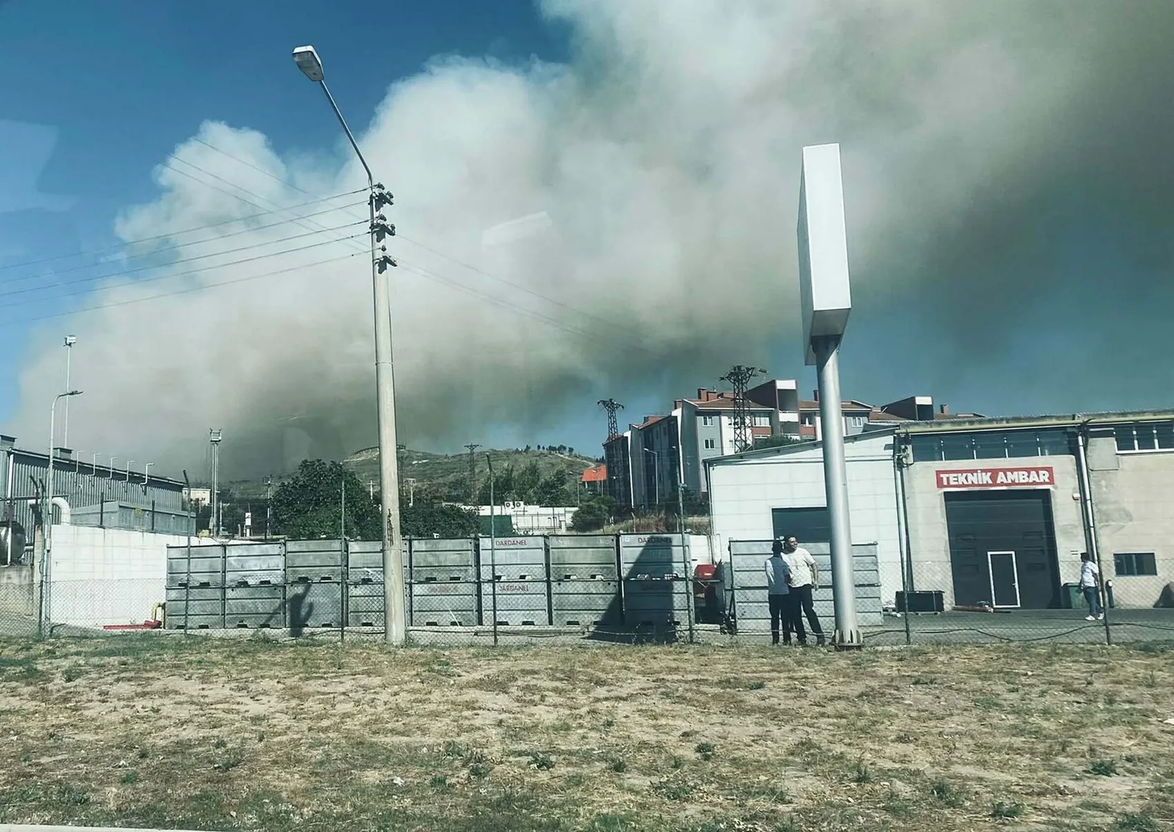 Çanakkale Saraycık köyü yakınlarında orman yangını başladı