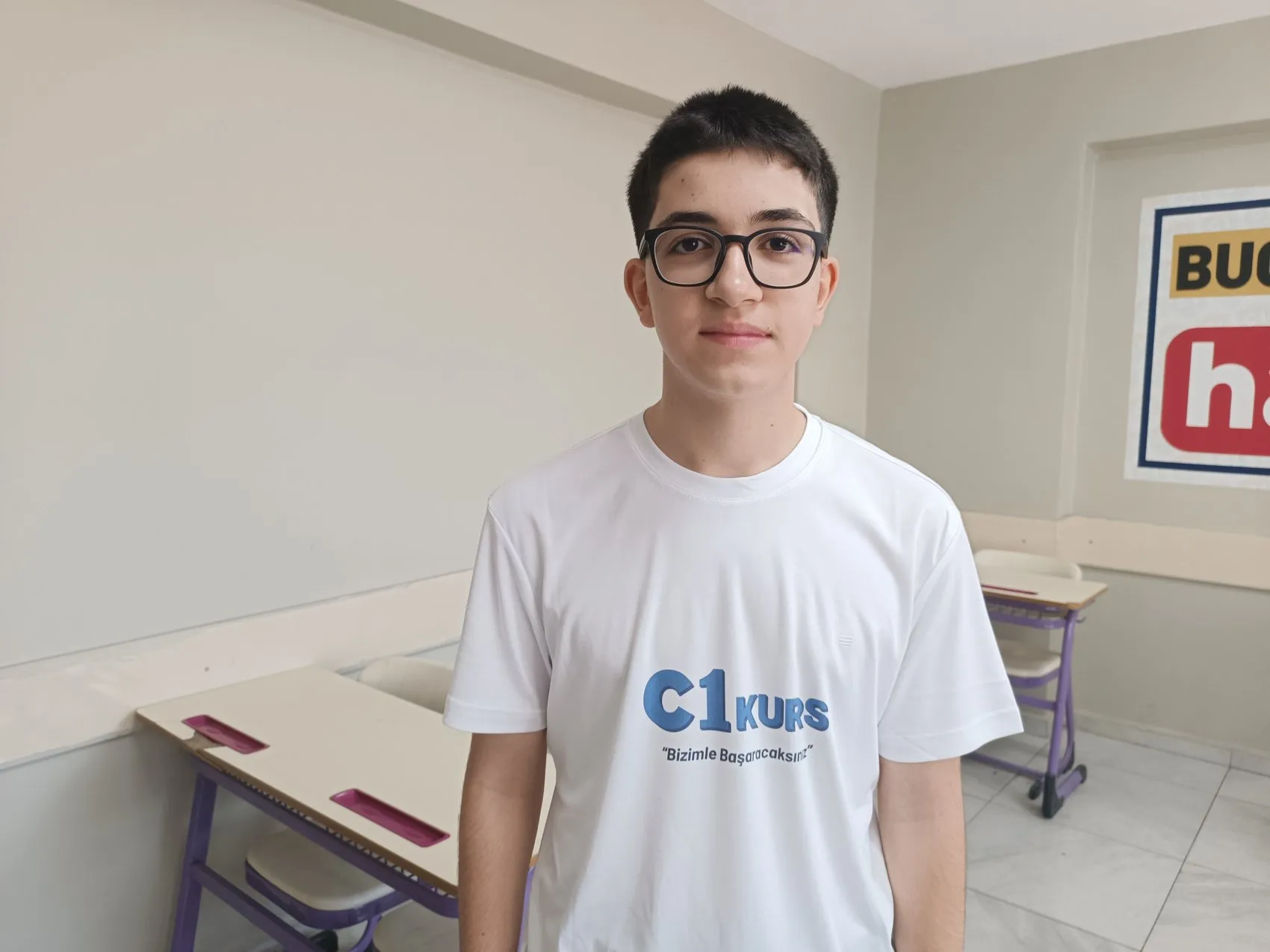 LGS birincisi Muhammed'e yarım milyon liralık başarı primi