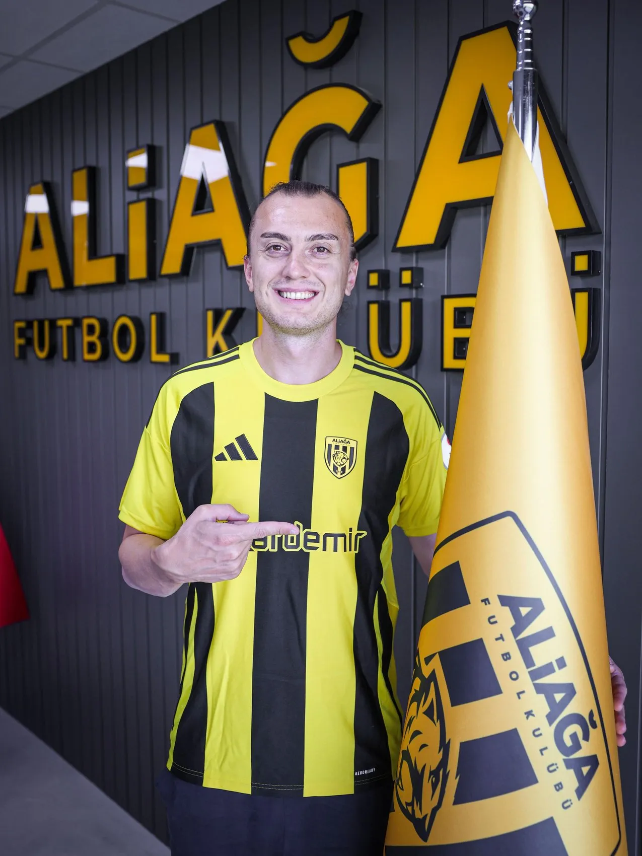 Aliağa FK kadrosunu tecrübeli isimlerle güçlendiriyor