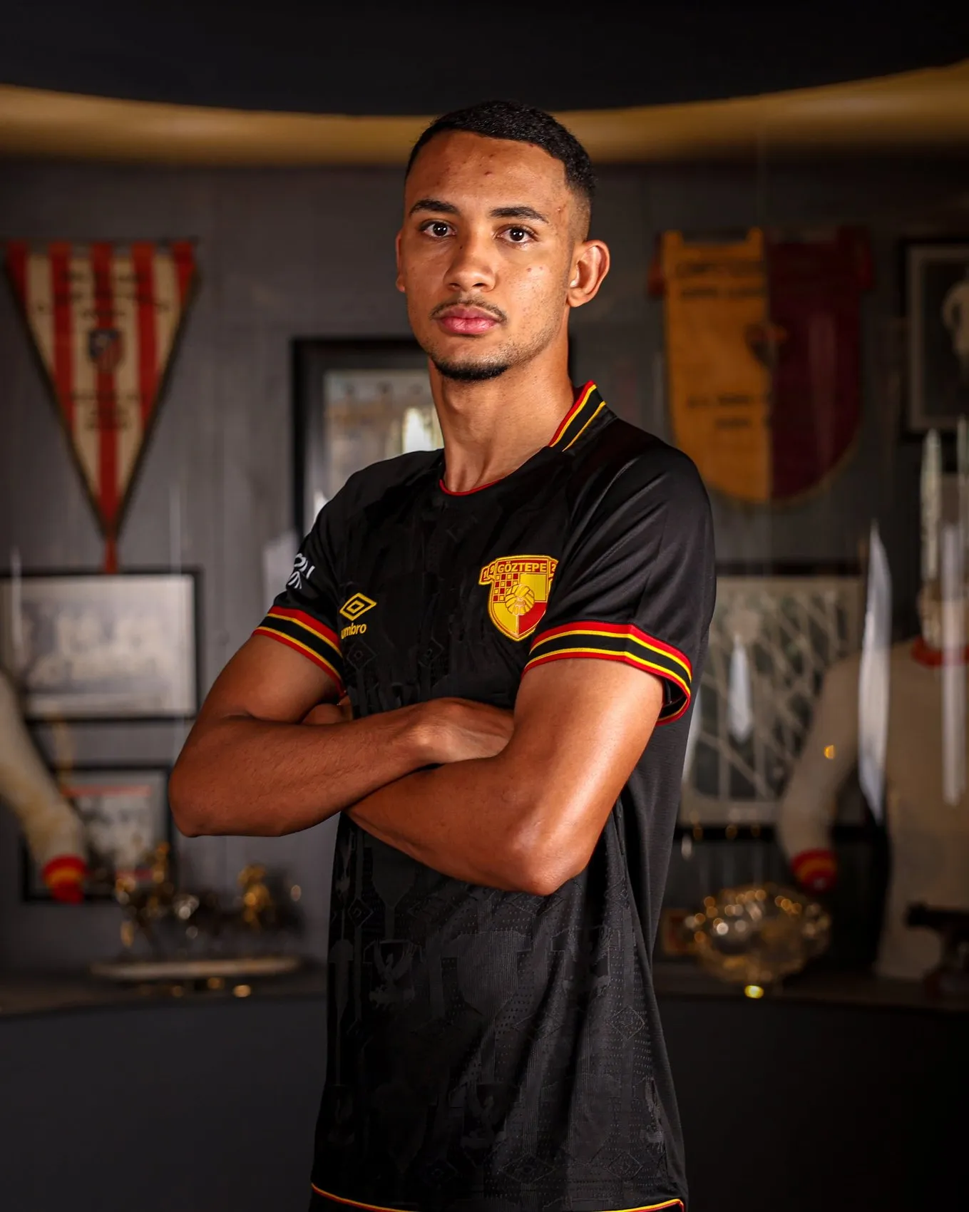 Göztepe'nin kasası Emersonn transferiyle dolabilir