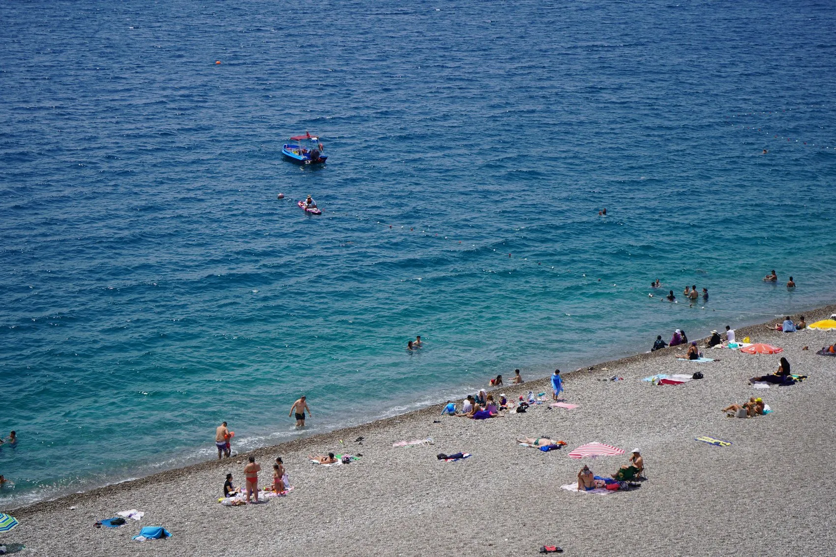 Antalya kavurucu sıcaklardan sonra nefes aldı