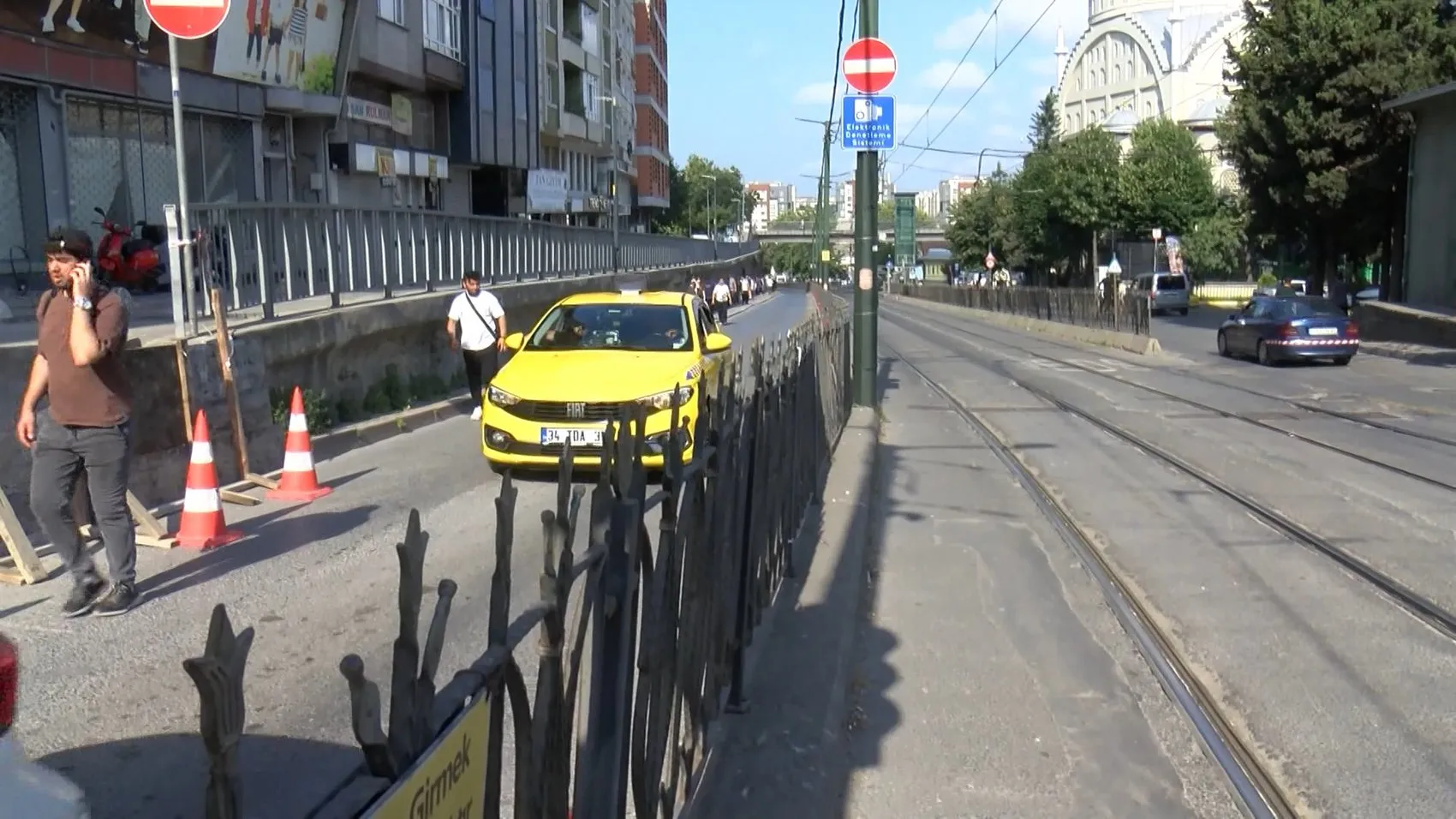 Zeytinburnu hattında tramvay seferleri durdu