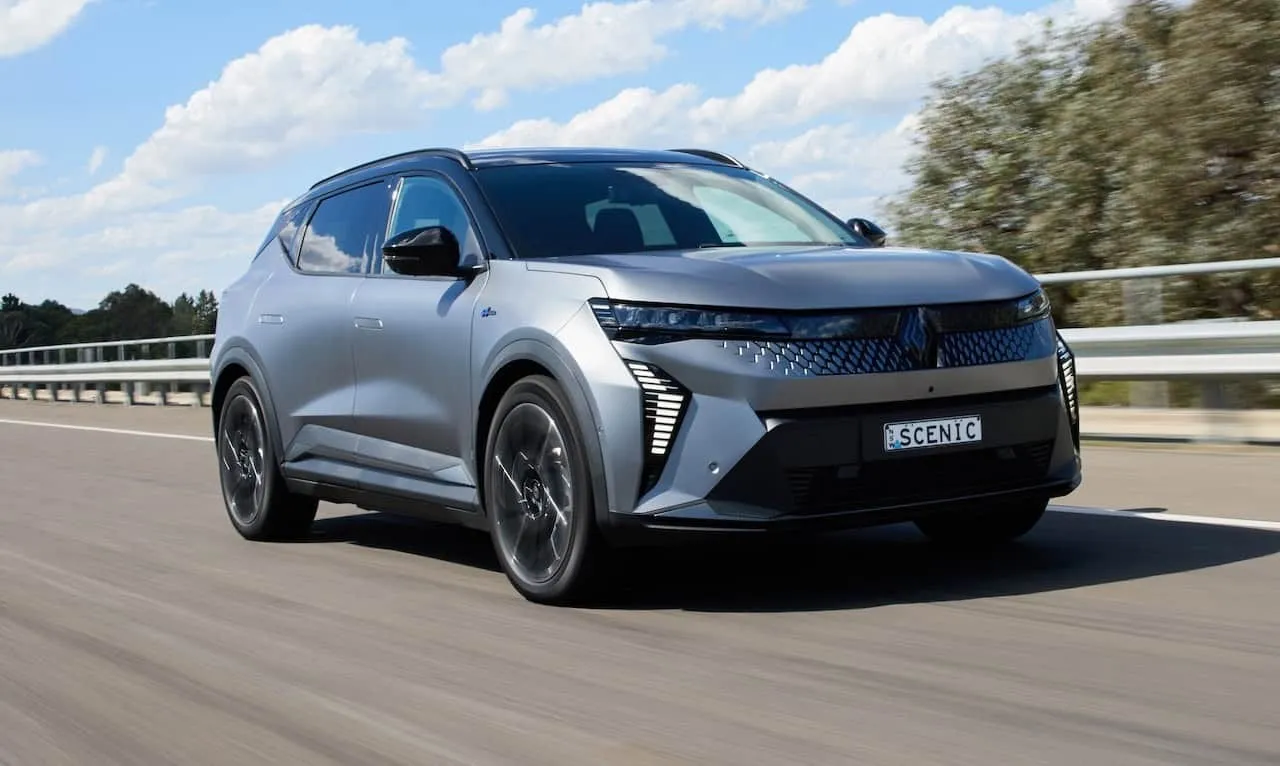 Google Gemini artık Renault otomobillerini de kontrol ediyor