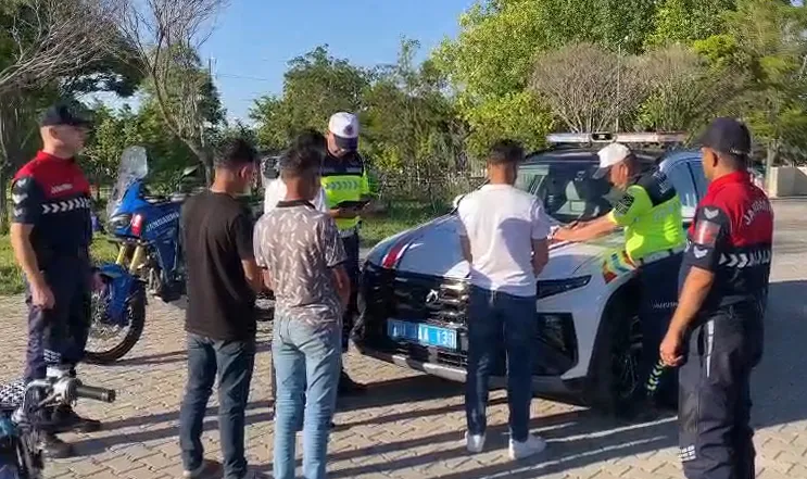 Aksaray'da tehlikeli sürüş yapan motosikletlilere ağır fatura