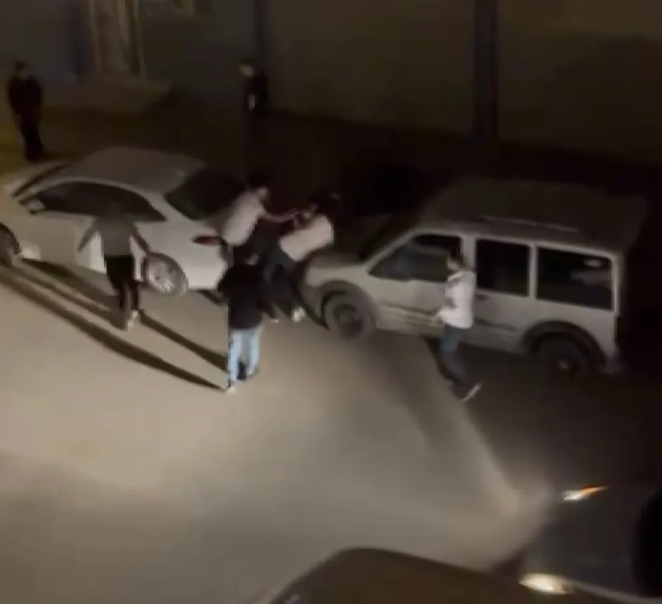 Reyhanlı sokaklarında gece yarısı arbedesi