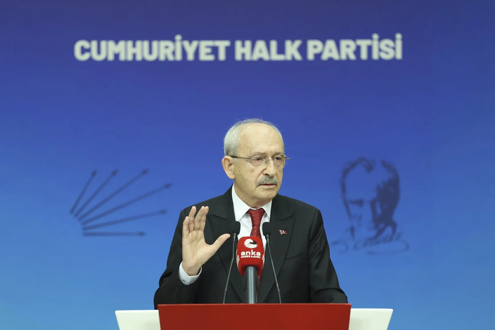 Kılıçdaroğlu'ndan NATO çıkışı Türkiye kimsenin taşeronu olamaz