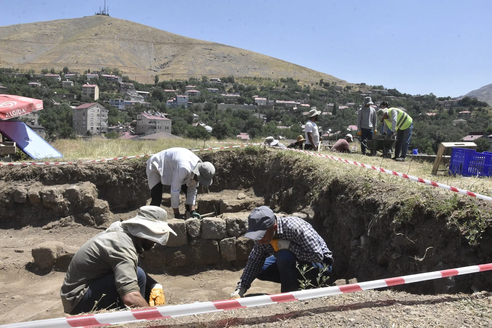 Bitlis Kalesi tarihin tozlu sayfalarından turizme açılıyor