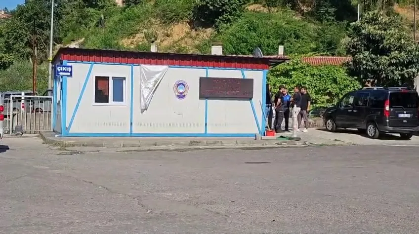 Zonguldak sebze halinde silahlı alacak kavgası