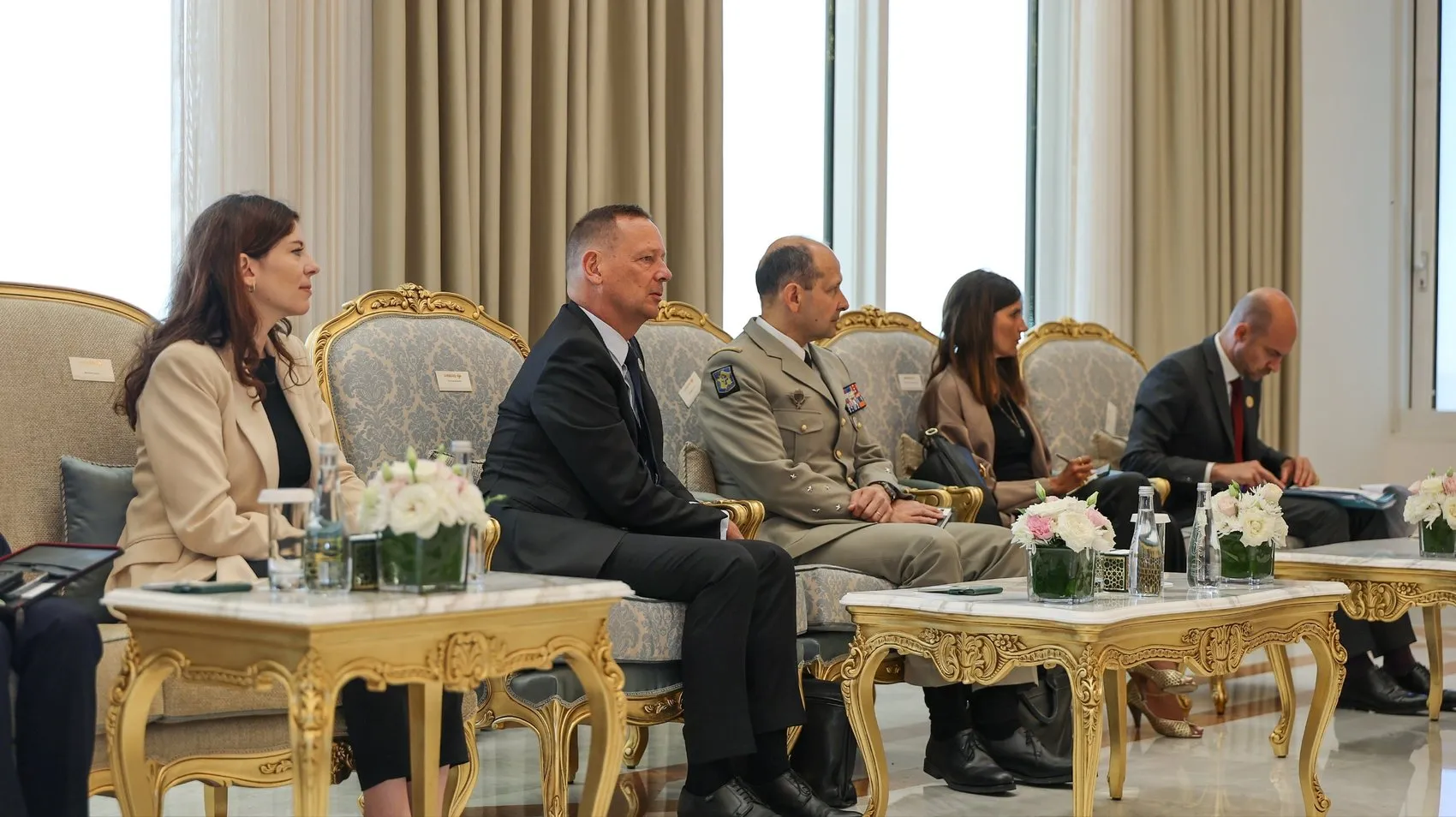 Macron ve Şara Şamda bir araya geldi