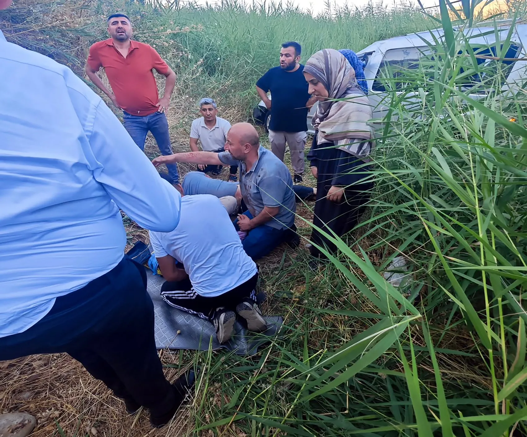 Ev düzmeye gittikleri Şırnak yolunda can verdiler