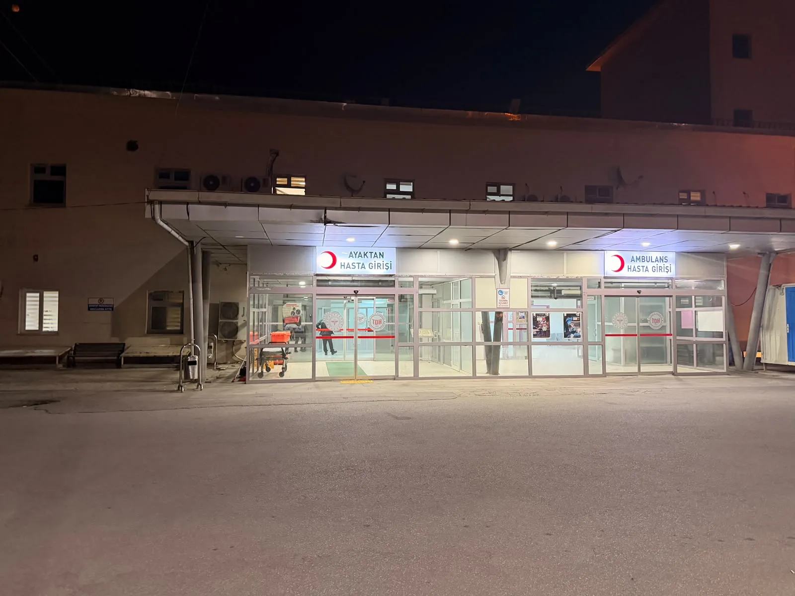 Nazımiye’de iş yeri önünde silahlı saldırı
