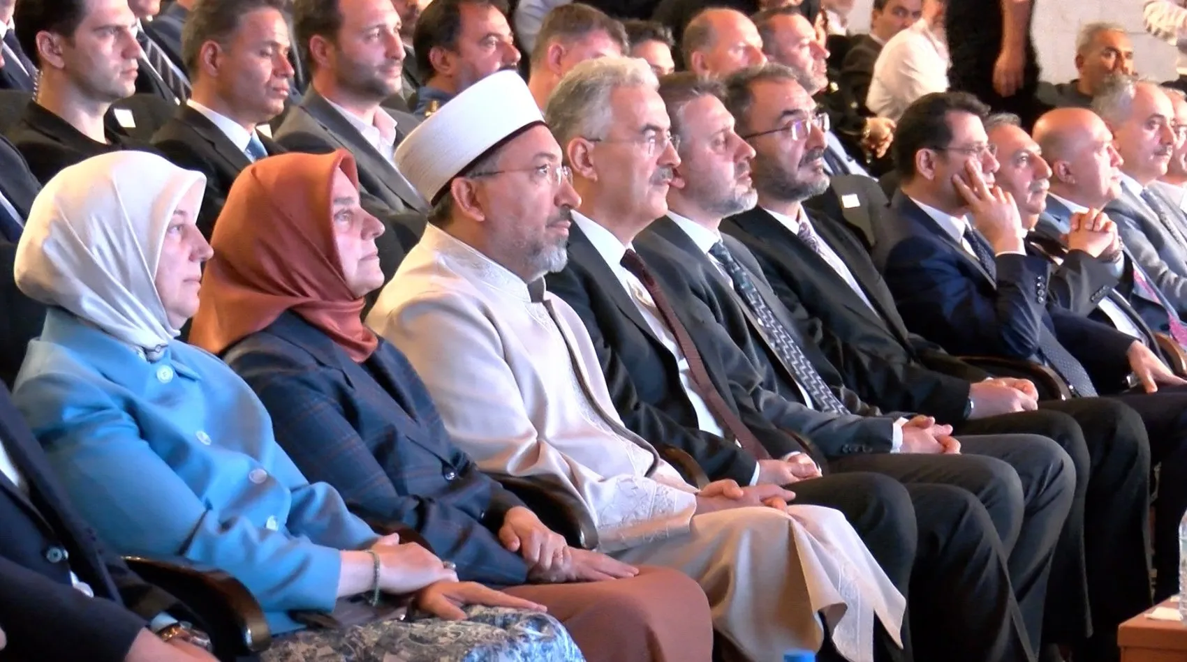 Diyanet İşleri Başkanı Arpaguş Bursa'da yaz Kur'an kurslarını başlattı