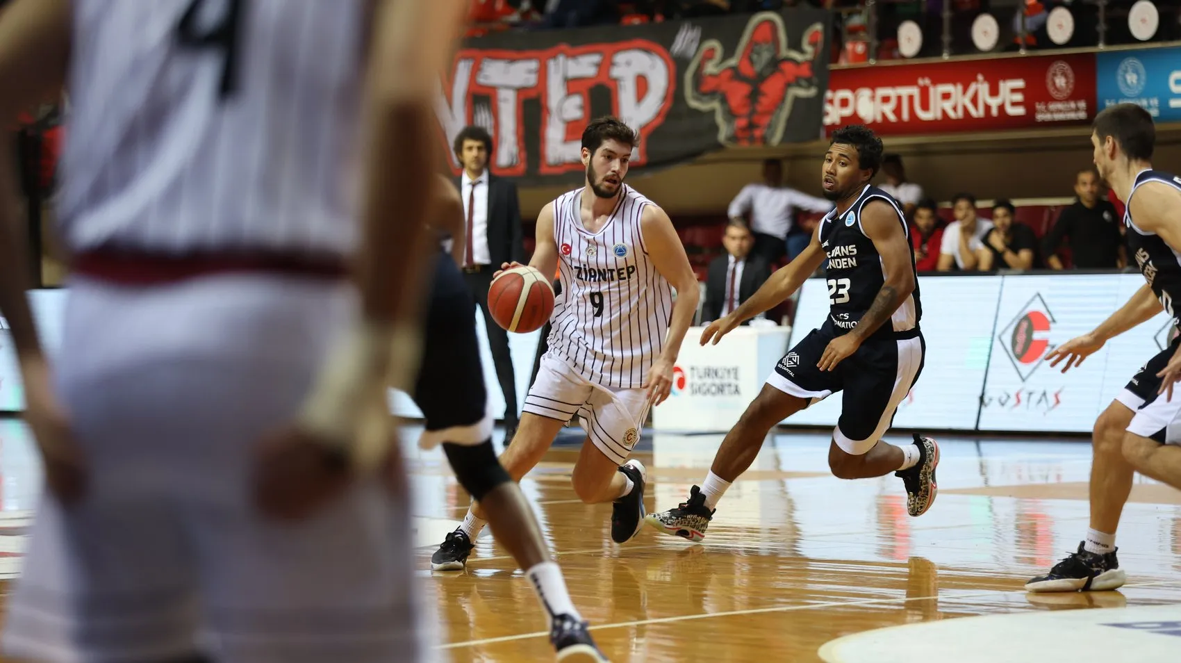 TOFAŞ yeni sezon kadrosuna tecrübeli ismi dahil etti