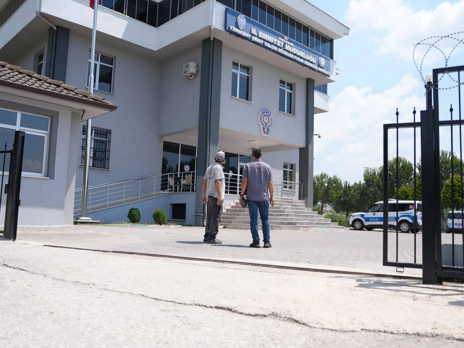 Düzce'de temizlik işçisi servet değerinde altın buldu