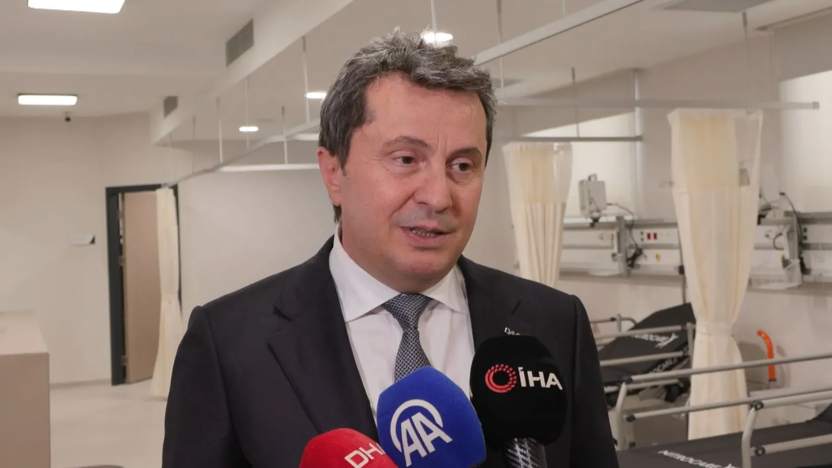 Avcılar sağlıkta yeni dönem Daviva ilk hastanesini açtı