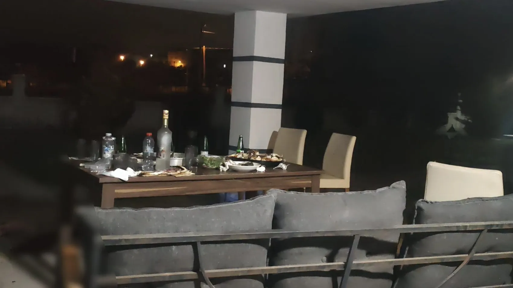 Aksaray’da villa bahçesindeki alkol masasında cinayet işlendi