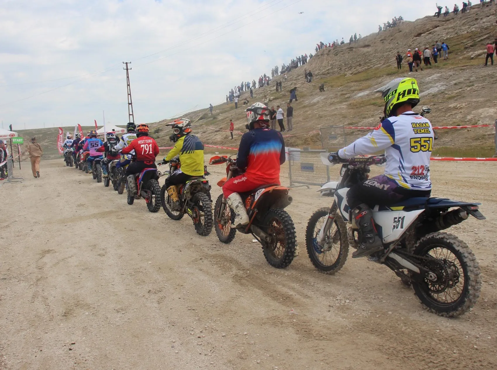 Ağrı zirvelerinde motor sesleri dindi