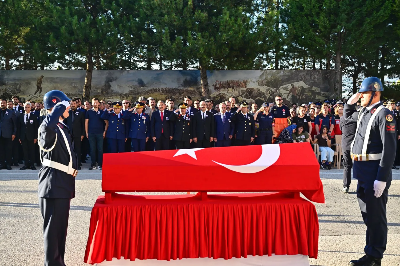 Eskişehir şehidini dualarla son yolculuğuna uğurluyor