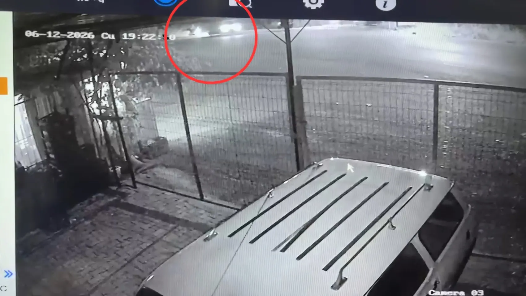 Osmaniye'de kavşakta kaza anı kameraya yansıdı
