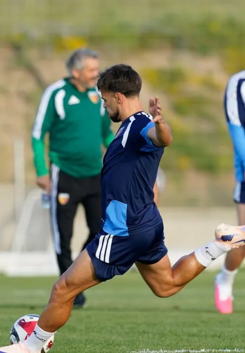 Kayserispor yeni sezon için Erciyes zirvesinde ter döküyor