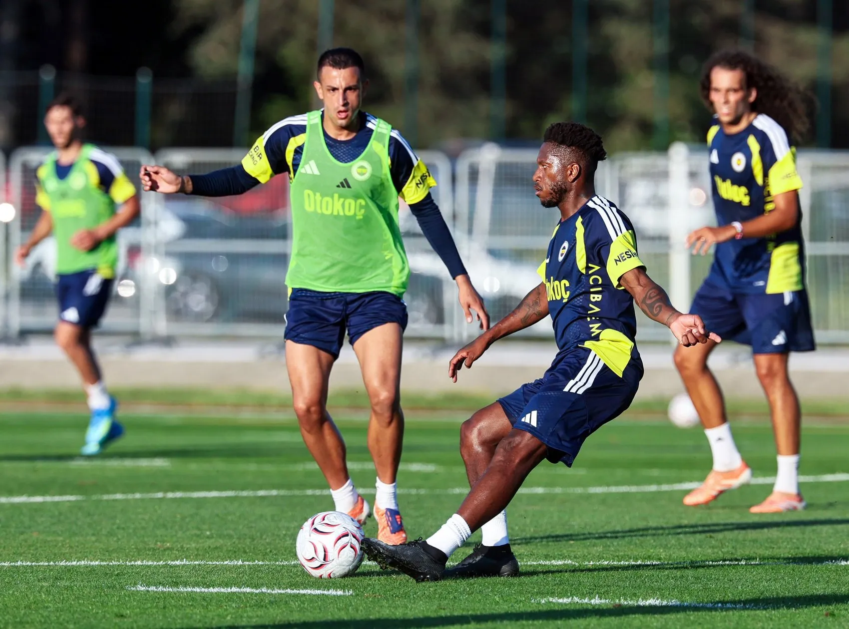 Fenerbahçe yeni sezon için vites artırdı