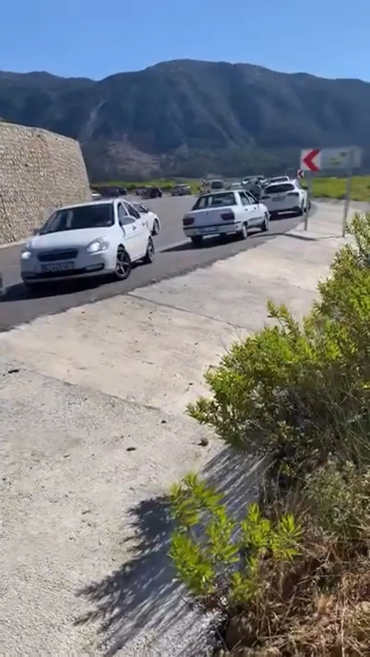 Manavgat yolunda feci kaza 5 kişilik aile hayatını kaybetti