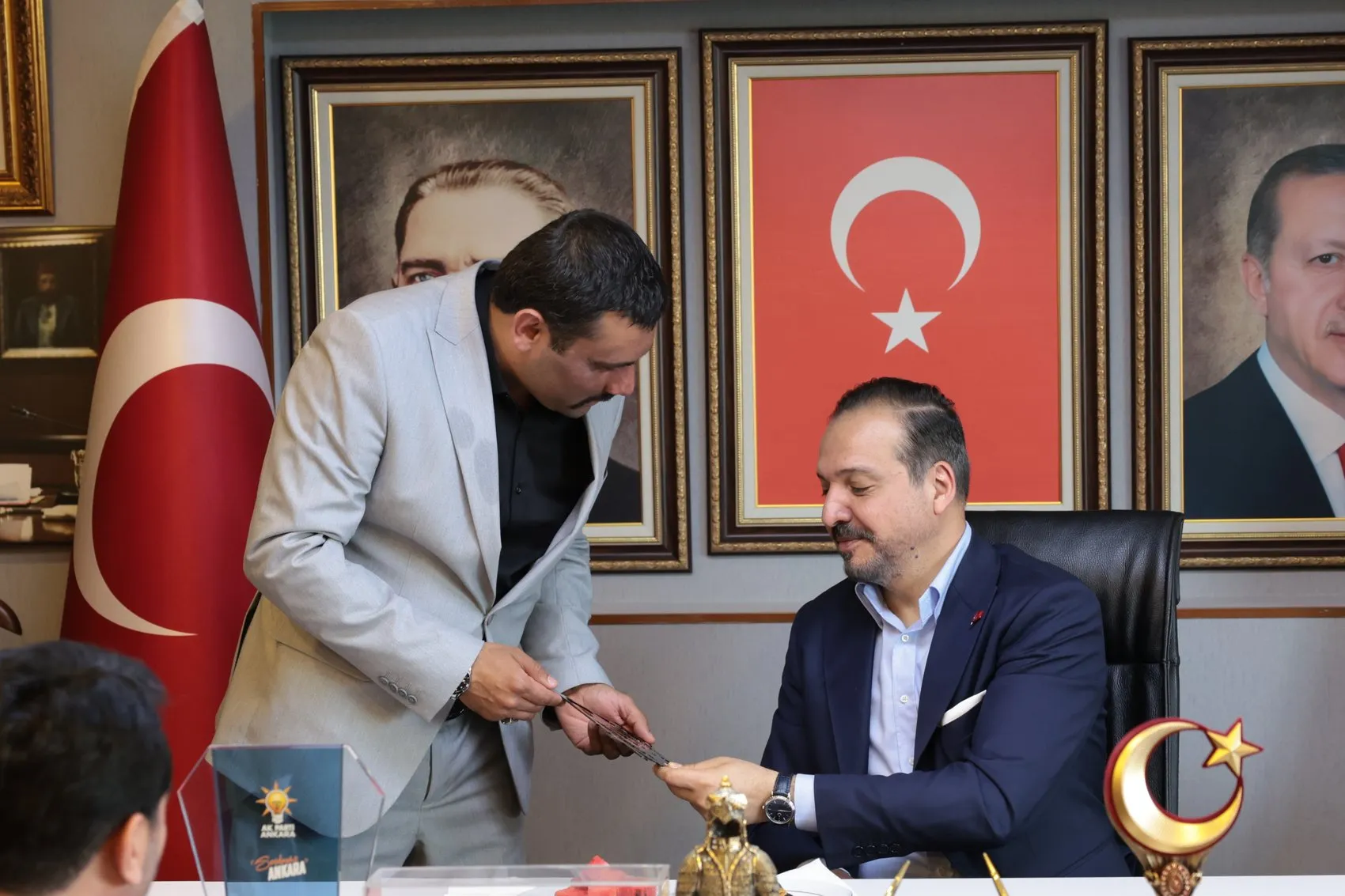 AK Parti sahaya indi hedef 2028 seçimi