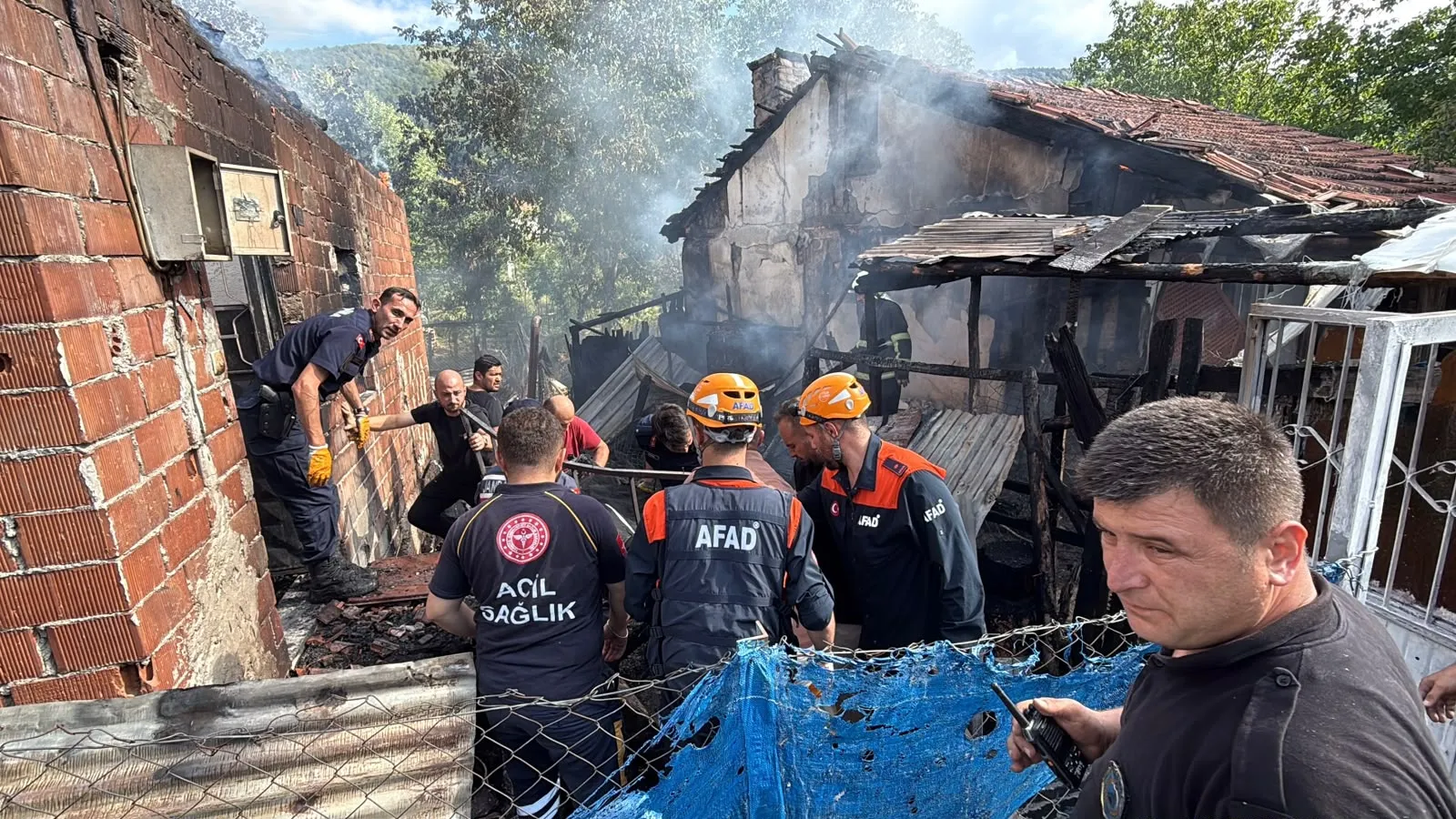 Karabük'te ıhlamur toplamaya giden ailenin evinde 2 yaşındaki çocuk can verdi