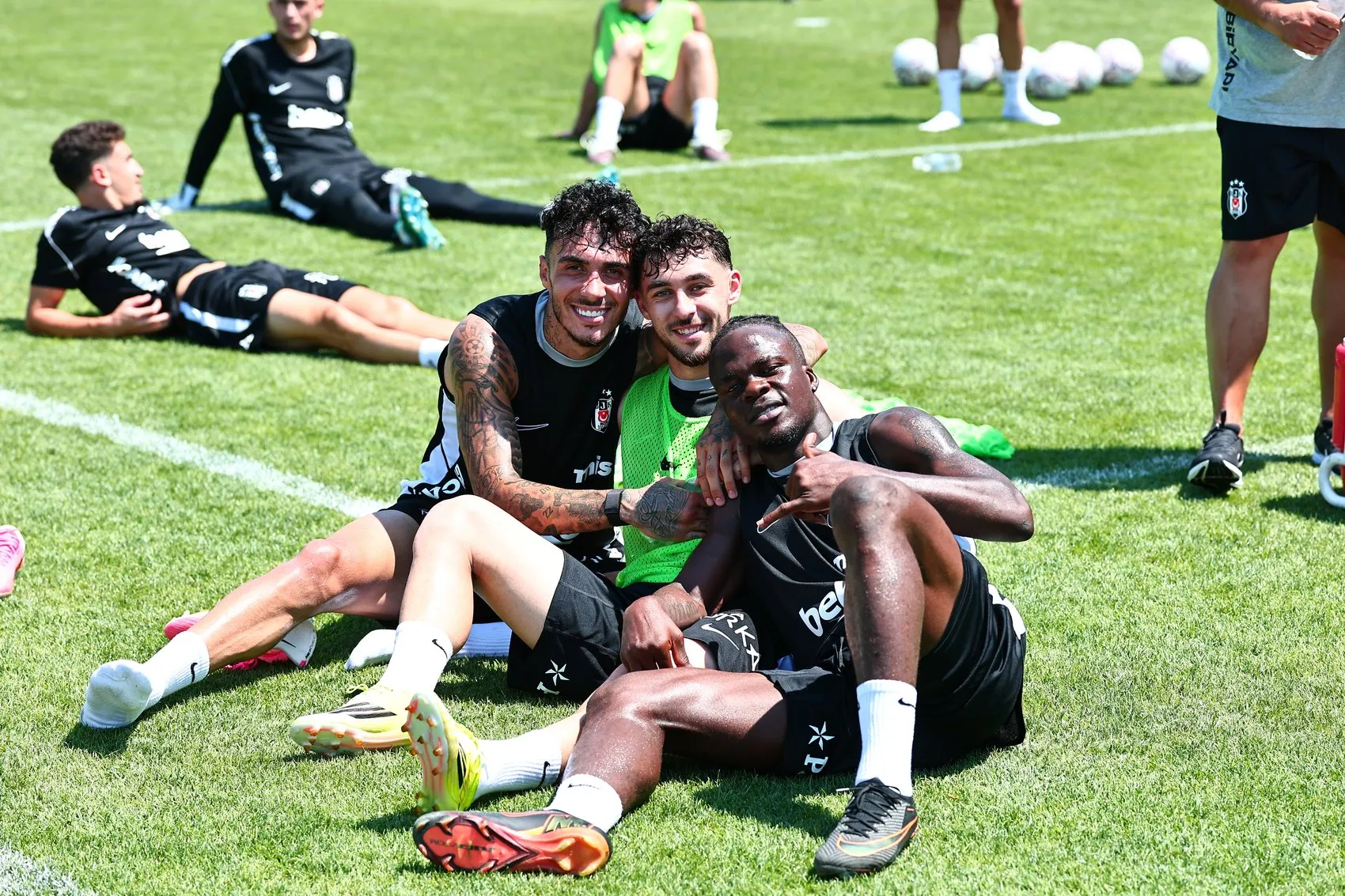 Beşiktaş Avrupa kampı için yola çıkıyor