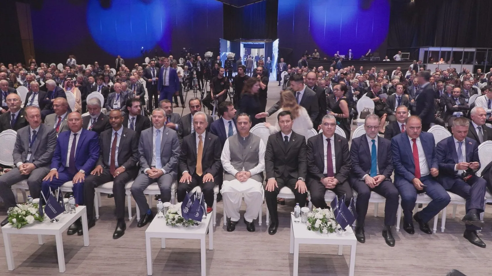 Türkiye dünya ticaretinde yeni rotaların ana merkezi oluyor
