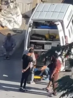 Beylikdüzü'nde evinin önünde fenalaşan genç kadın hayatını kaybetti