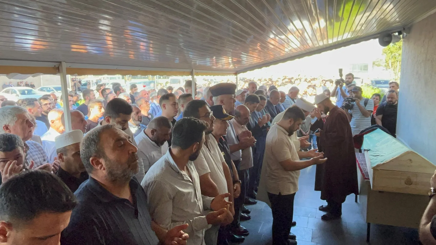 Şile’de boğulan genç hakim yardımcısı son yolculuğuna uğurlandı