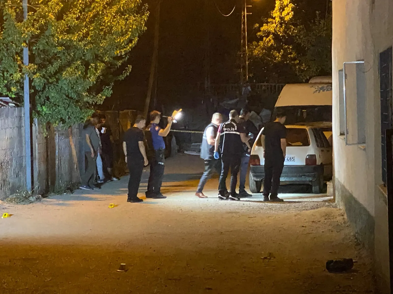Ceyhan'da aile kavgası kanlı bitti 4 kişi hastanelik oldu