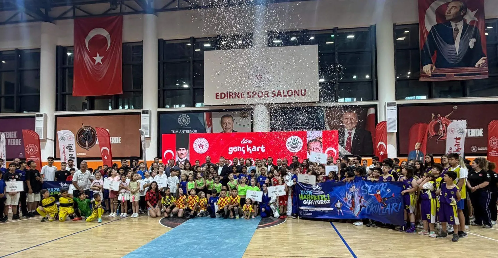 Edirne'de öğrencilere spor başarısı ödülü