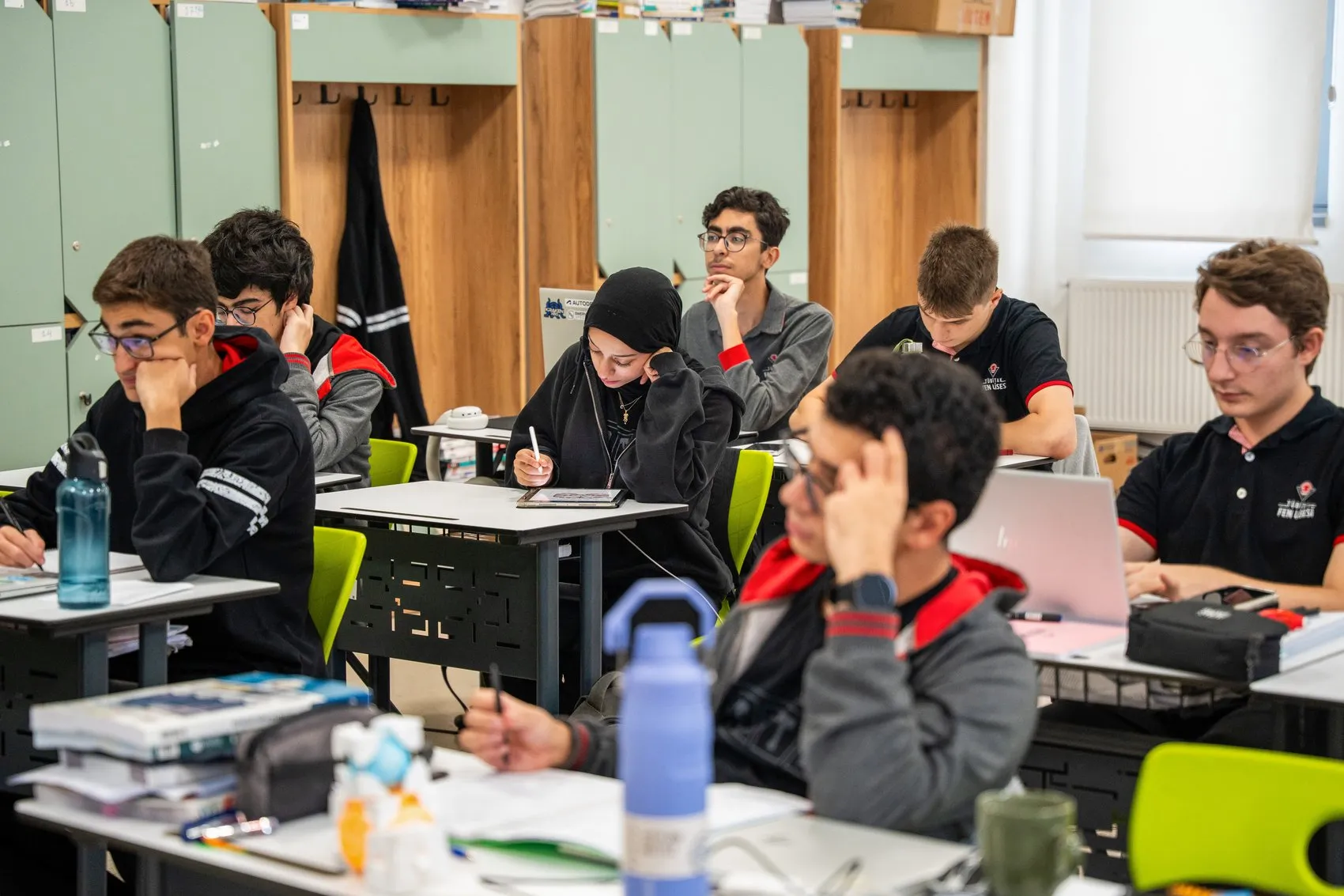 TÜBİTAK Fen Lisesi yetenekli öğrencilerini bekliyor