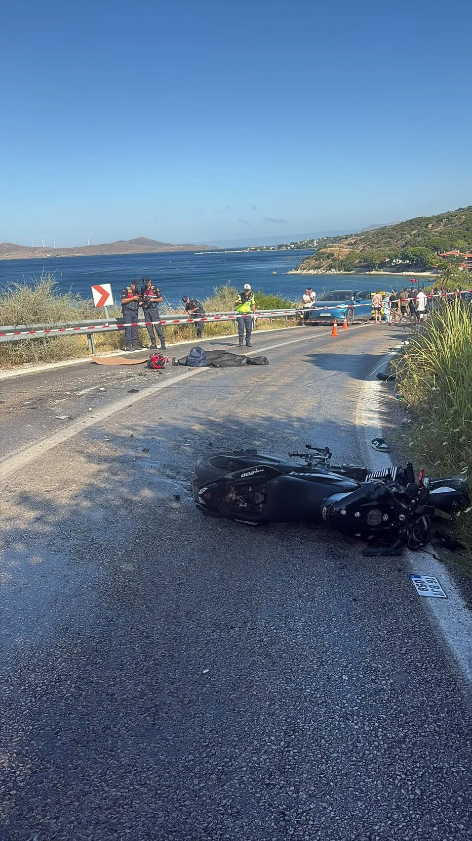 Erdek yolunda motosiklet kazası 19 yaşındaki genç hayatını kaybetti
