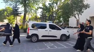Evlilik vaadiyle bir milyonluk vurgun yapan ikili yakalandı